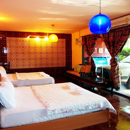 Suksomjai Hotel Ράγιονγκ Εξωτερικό φωτογραφία
