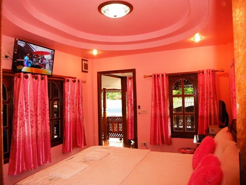 Suksomjai Hotel Ράγιονγκ Δωμάτιο φωτογραφία